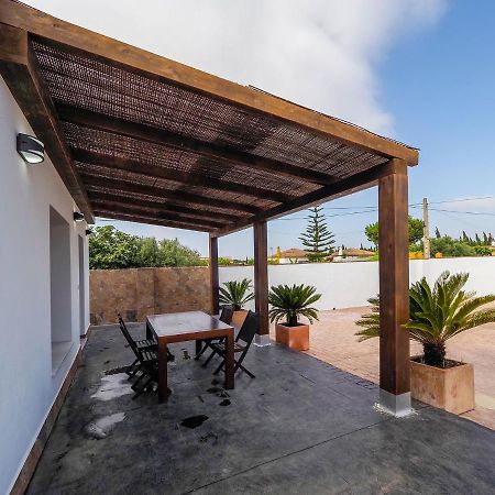 Chalet Conil Ramirez โกนิล เด ลาฟรอนเตรา ภายนอก รูปภาพ