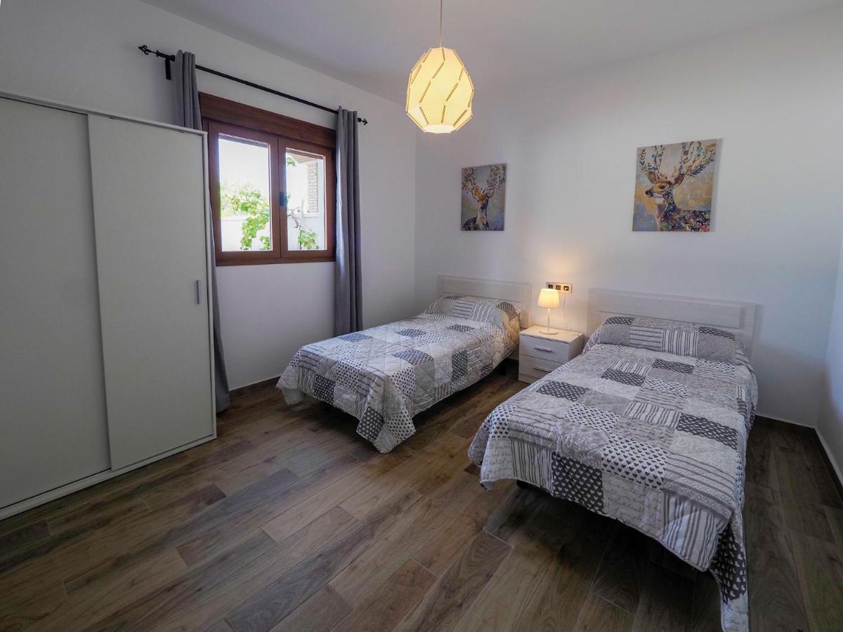 Chalet Conil Ramirez โกนิล เด ลาฟรอนเตรา ภายนอก รูปภาพ