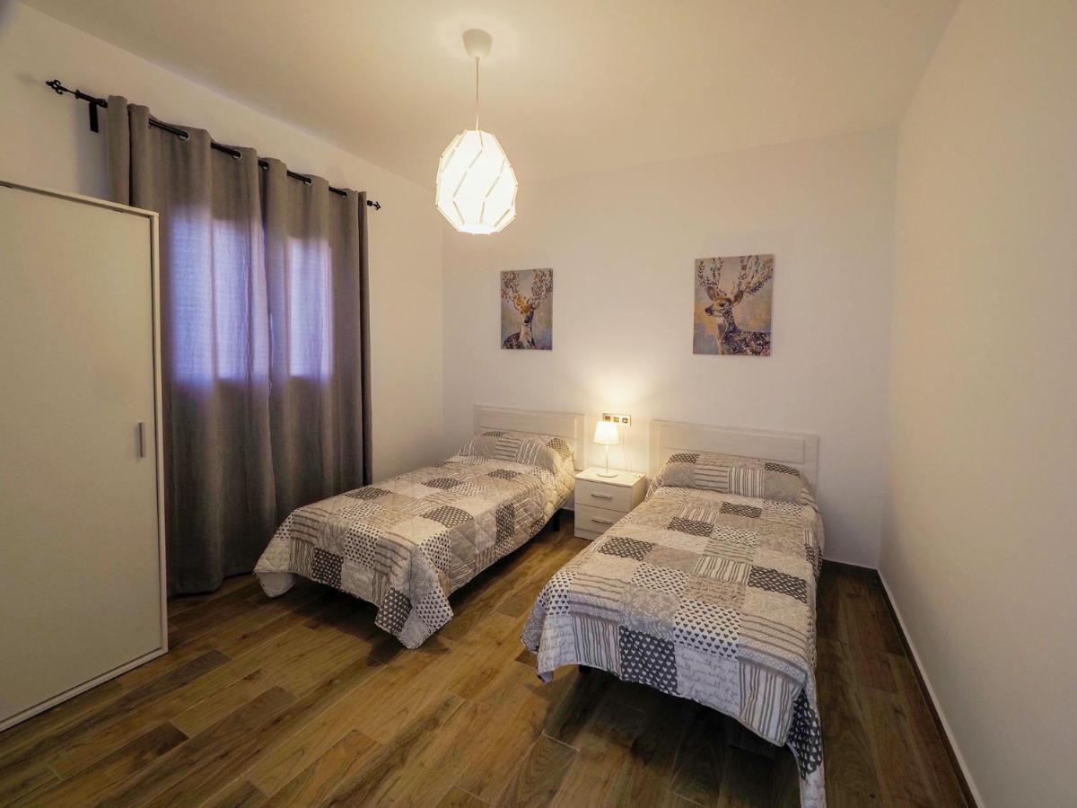 Chalet Conil Ramirez โกนิล เด ลาฟรอนเตรา ภายนอก รูปภาพ