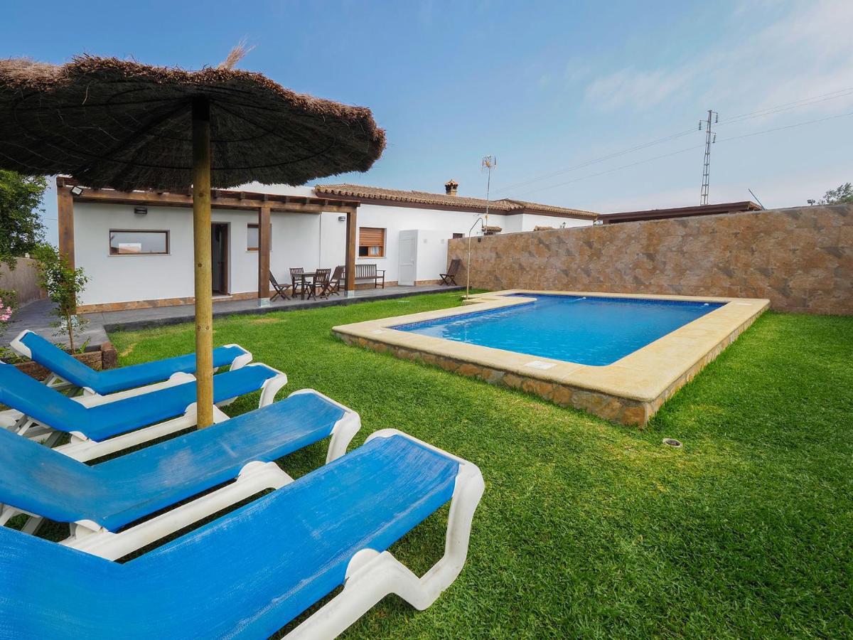 Chalet Conil Ramirez โกนิล เด ลาฟรอนเตรา ภายนอก รูปภาพ