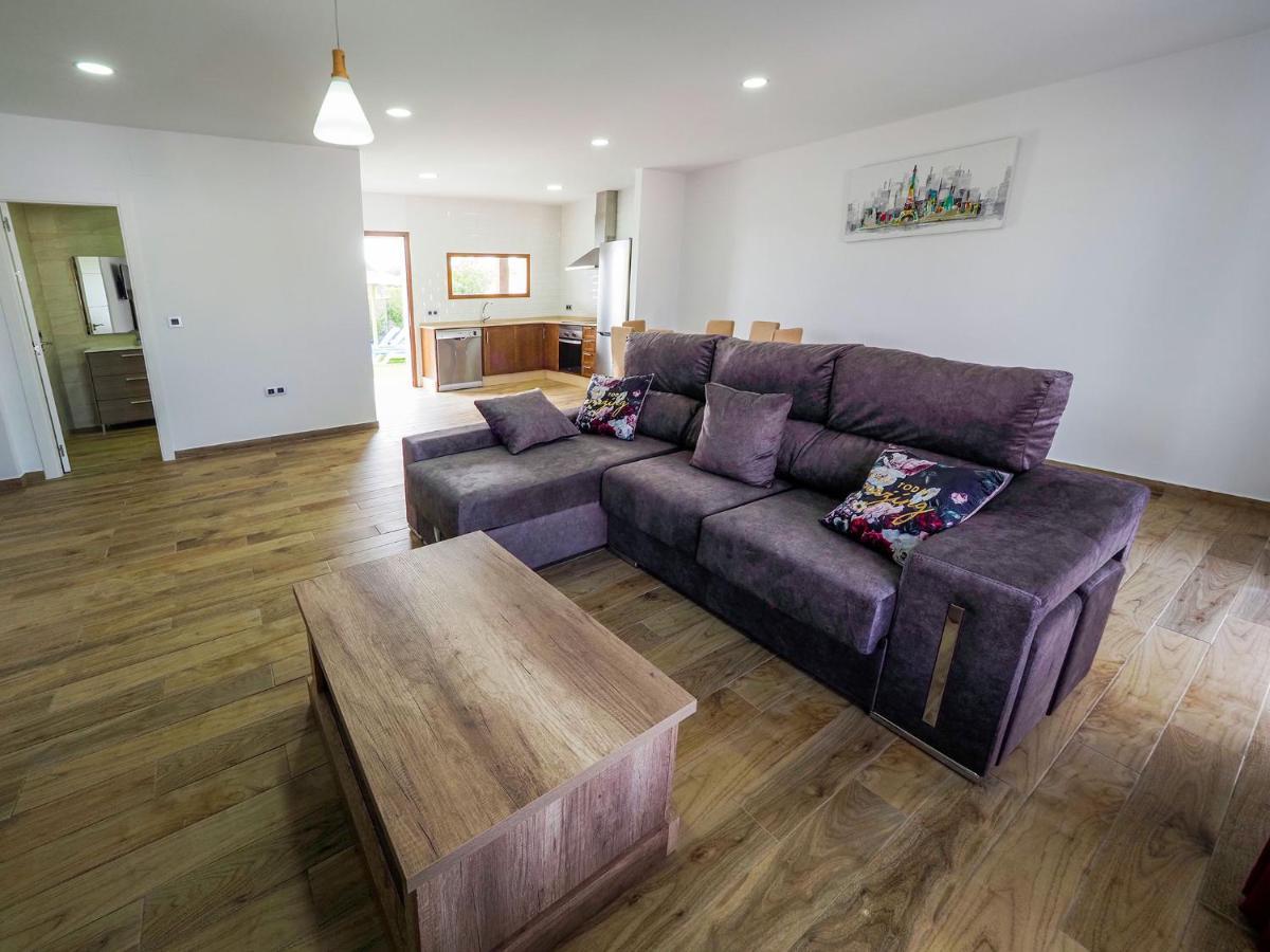 Chalet Conil Ramirez โกนิล เด ลาฟรอนเตรา ภายนอก รูปภาพ