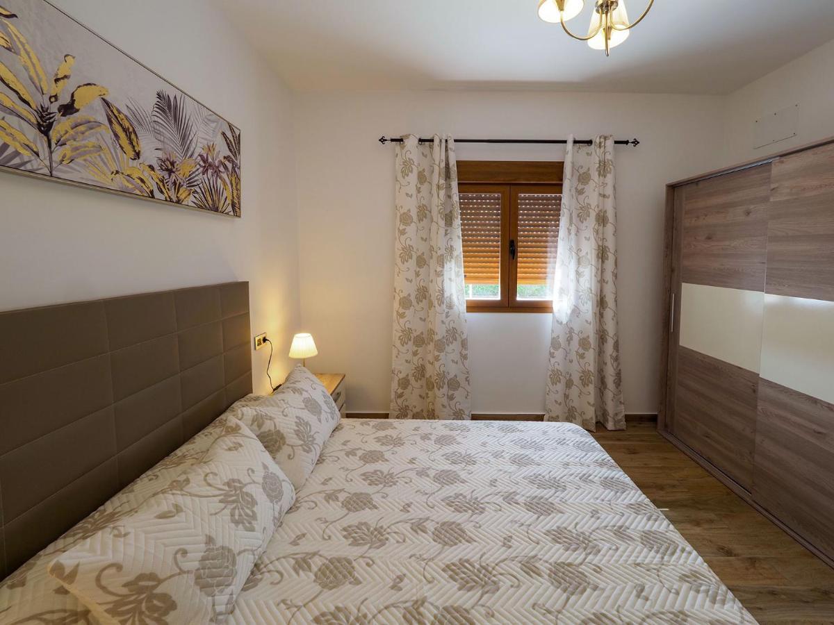 Chalet Conil Ramirez โกนิล เด ลาฟรอนเตรา ภายนอก รูปภาพ