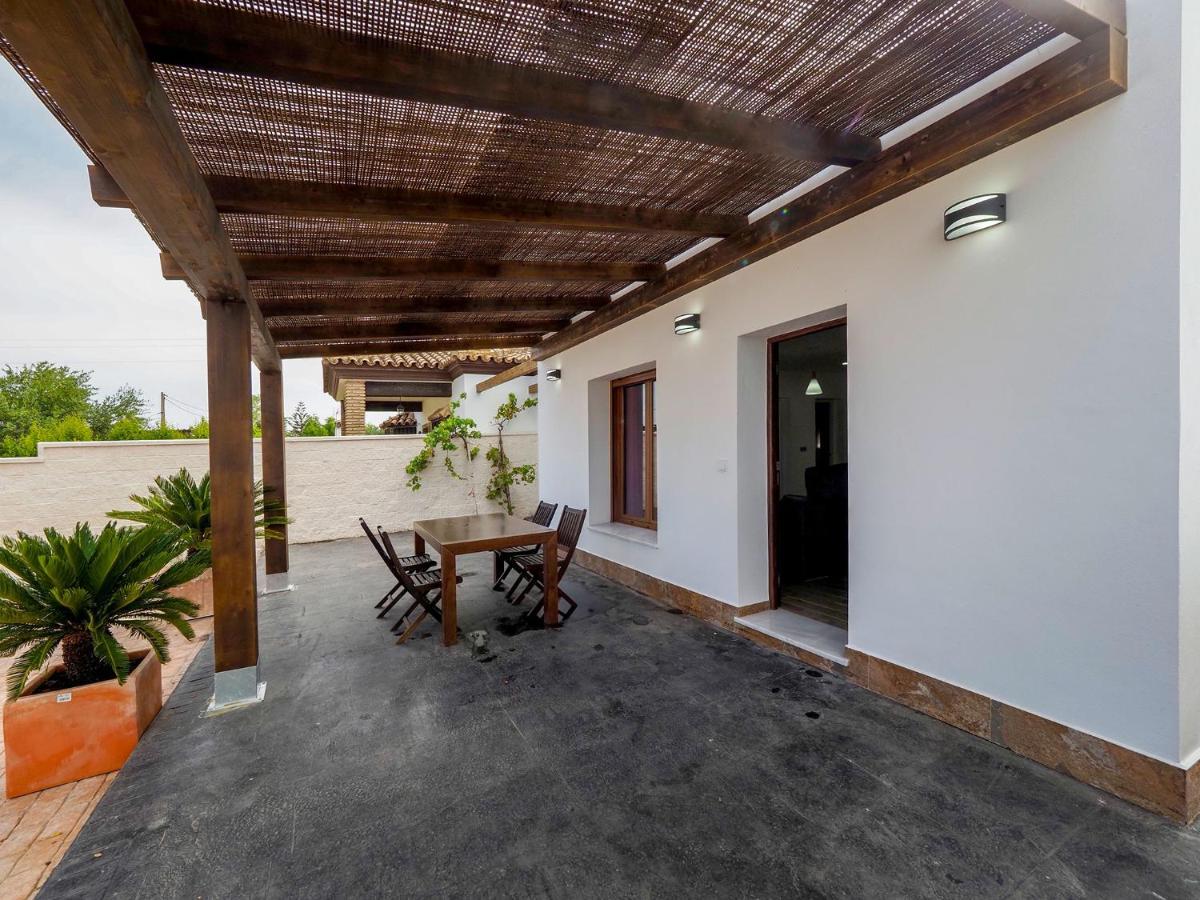 Chalet Conil Ramirez โกนิล เด ลาฟรอนเตรา ภายนอก รูปภาพ